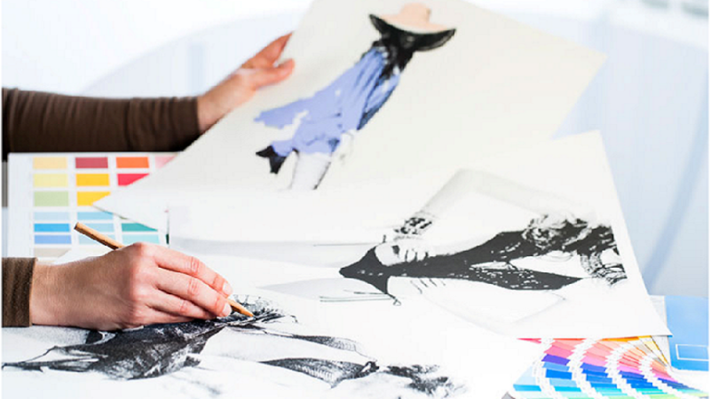 Impressive Traits That A Fashion Designer Should Have To Be Successful